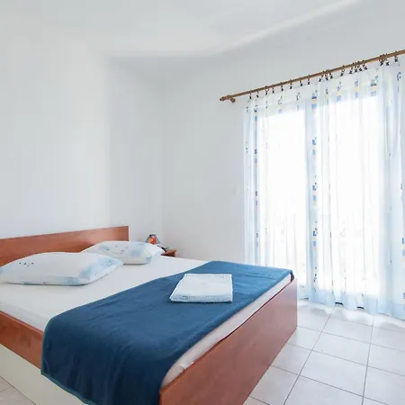 Apartman Neva- Two Bedroom With Balcony 4r